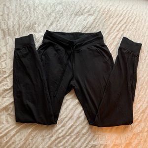 lululemon ready to rulu joggers